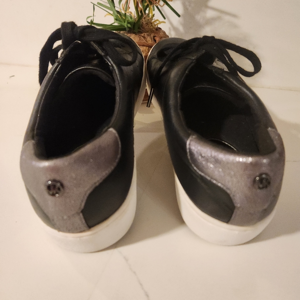 Michael Kors Black Size 10M Loafers Sneakers - Picture 9 of 14
